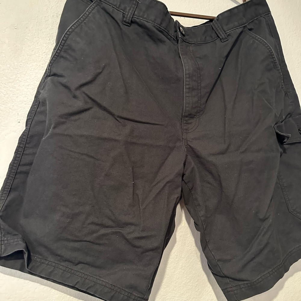 Vans Shorts - Picture 2 of 8